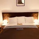 Minulescu 39 Aparthotel Bukarest