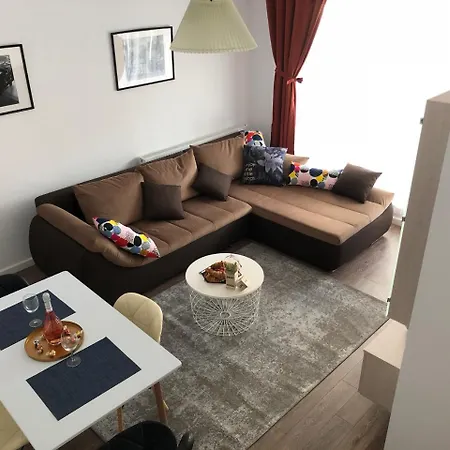 Minulescu 39 Aparthotel Bucarest